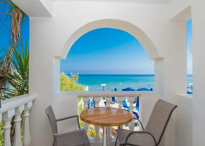 Boletsos Apartahotel