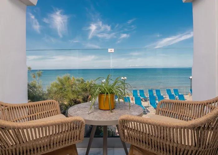 Boletsos Apartahotel 4*