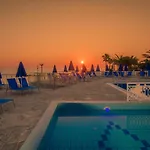 Apartahotel Boletsos