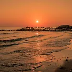 Boletsos Apartahotel